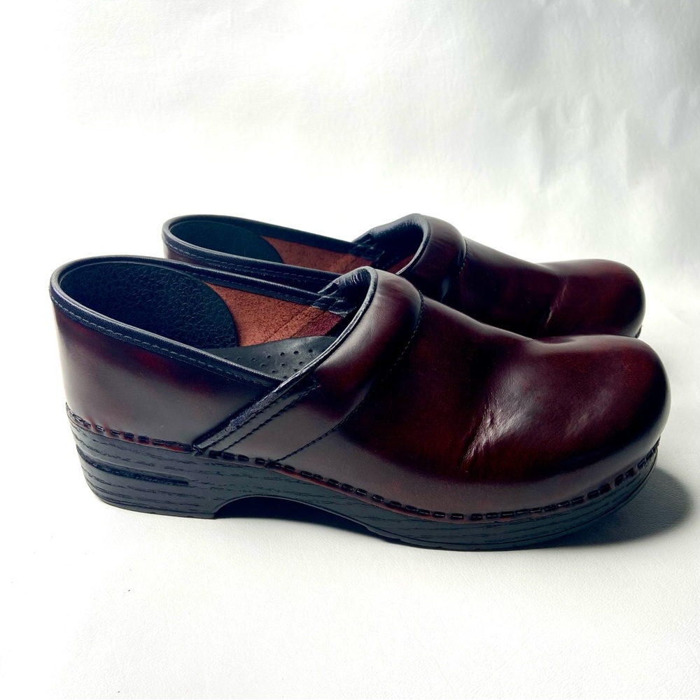 Dansko Clogs Women’s Size 43